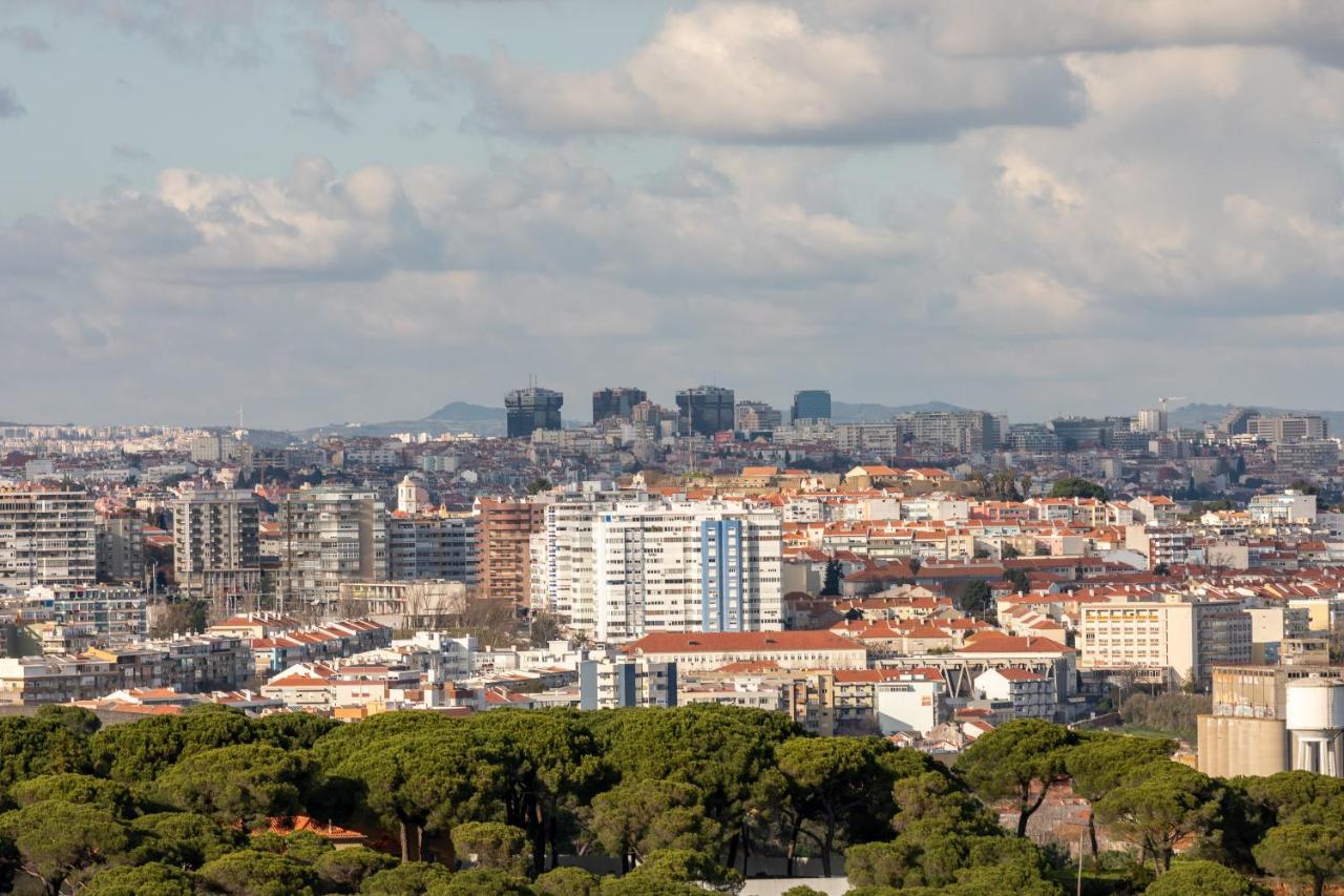 אלמאדה Cristo Rei Flat - Great Views By Homeful Homes מראה חיצוני תמונה